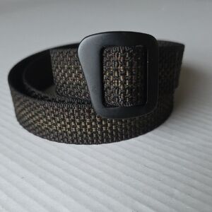 Bison Design Men's Black and Brown Woven Belt With Matte Black Buckle